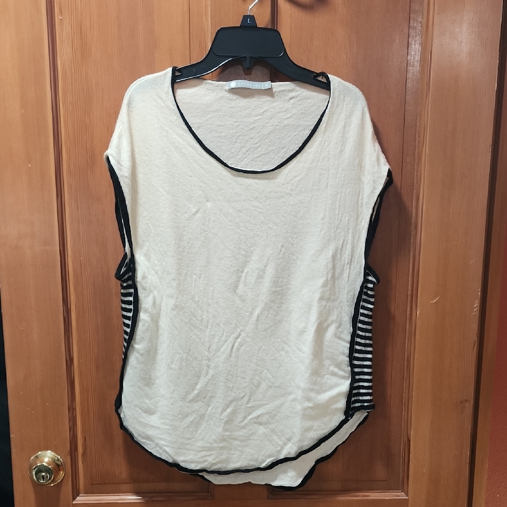 InCashmere Cream Cashmere Tank Top with Black Trim and Striped Side Panels Med
